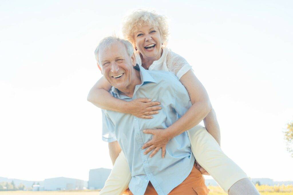 healthy older couple at
best anti-aging clinic near me